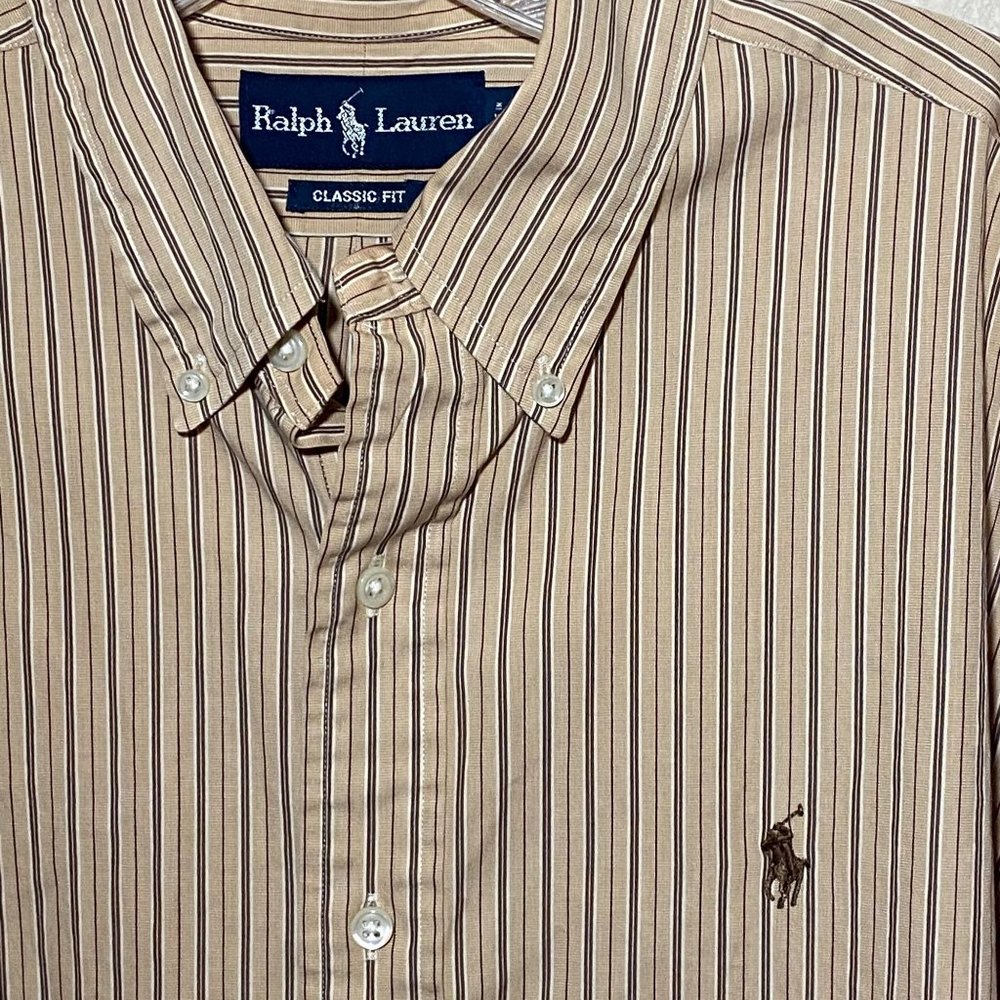 Ralph Lauren Classic Fit Barrel Cuffs Button Down - Picture 3 of 6